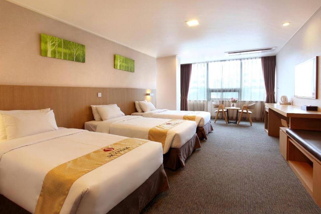 Hotel Skypark Jeju 1 Bagian luar foto